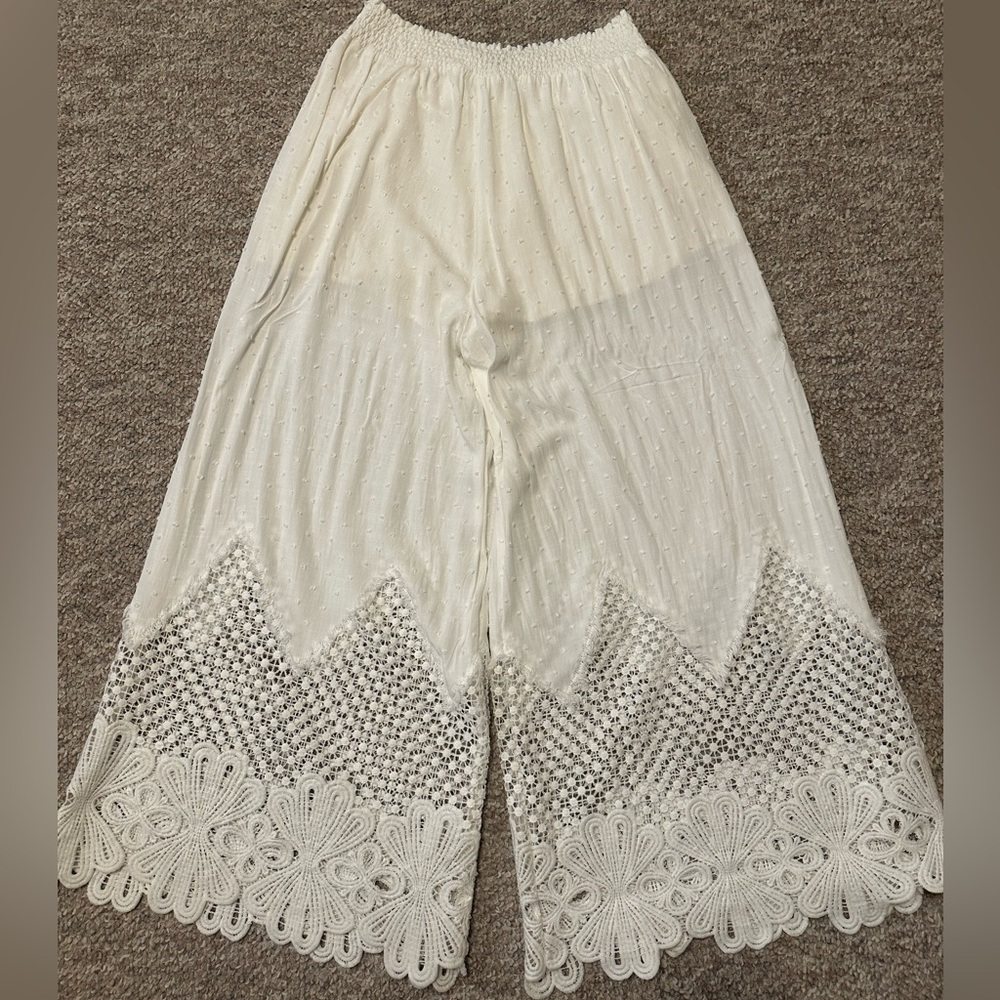 Miss Me Swiss Dot Wide Leg Pant - Picture 3 of 9